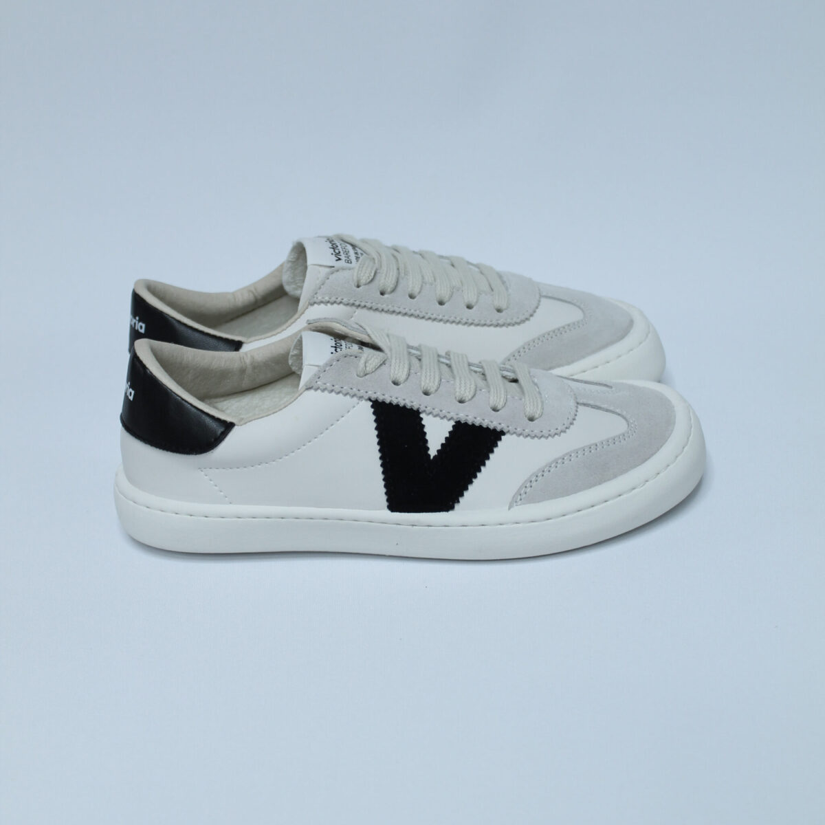 VICTORIA OLMO BAREFOOT EFECTO PIEL SERRAJE COLOR NEGRO