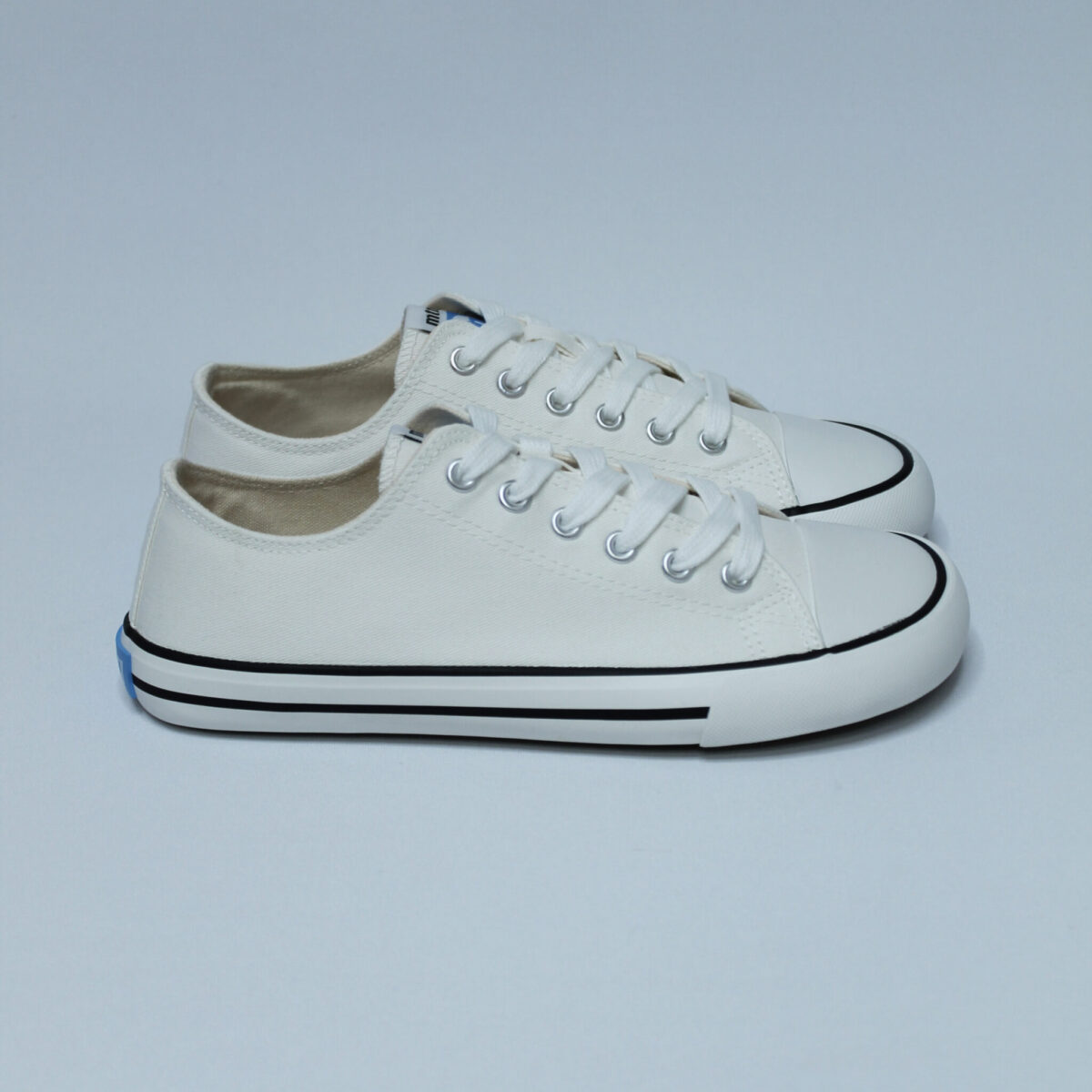 MUSTANG FREE EMI CANVER WHITE